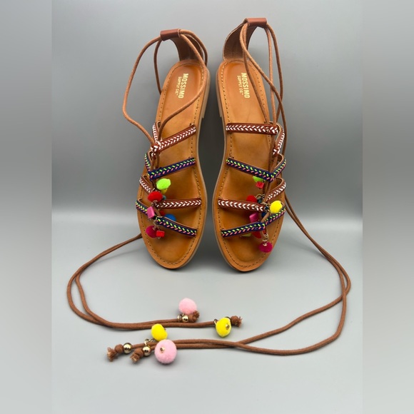 Pom Pom sandals - Picture 8 of 8